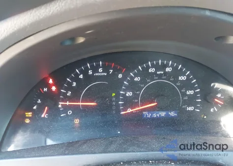 2010 Toyota Camry Le z USA, uszkodzony, nr VIN 4T1BF3EK7AU035725